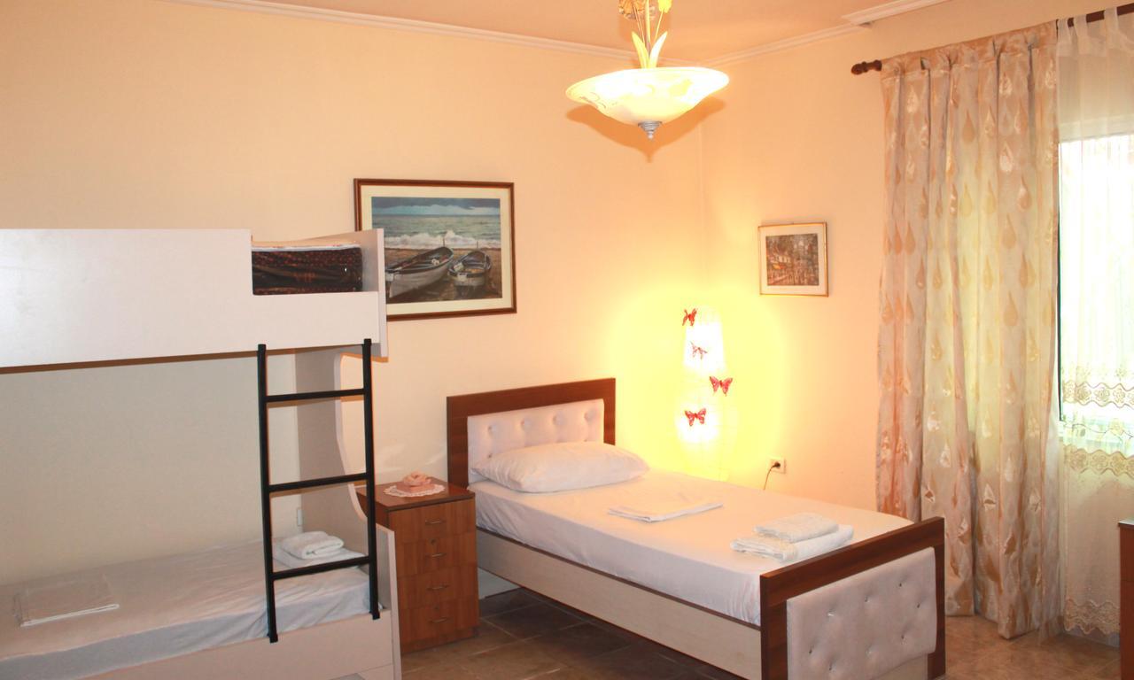 Villa Center Tirana Exterior photo